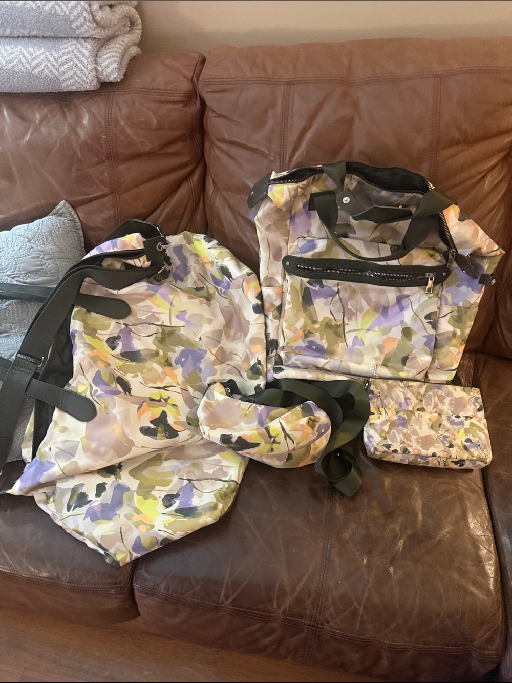 A New Day 4pc Travel Set Watercolor Floral Duffel Backpack Belt Bag Makeup Pouch